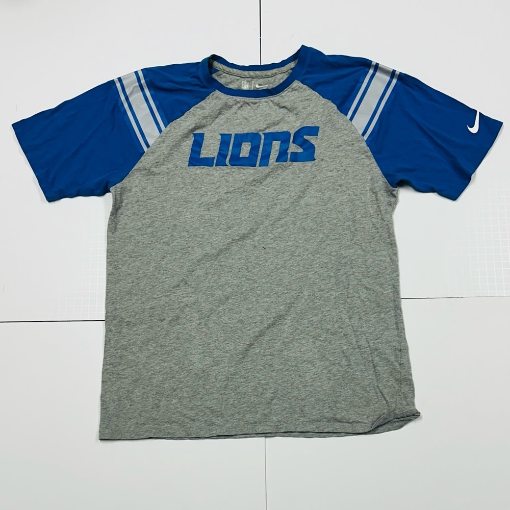 Nike Men’s Heathered Gray Detroit Lions Enzyme Shoulder Stripe Raglan T-Shirt - Picture 3 of 5